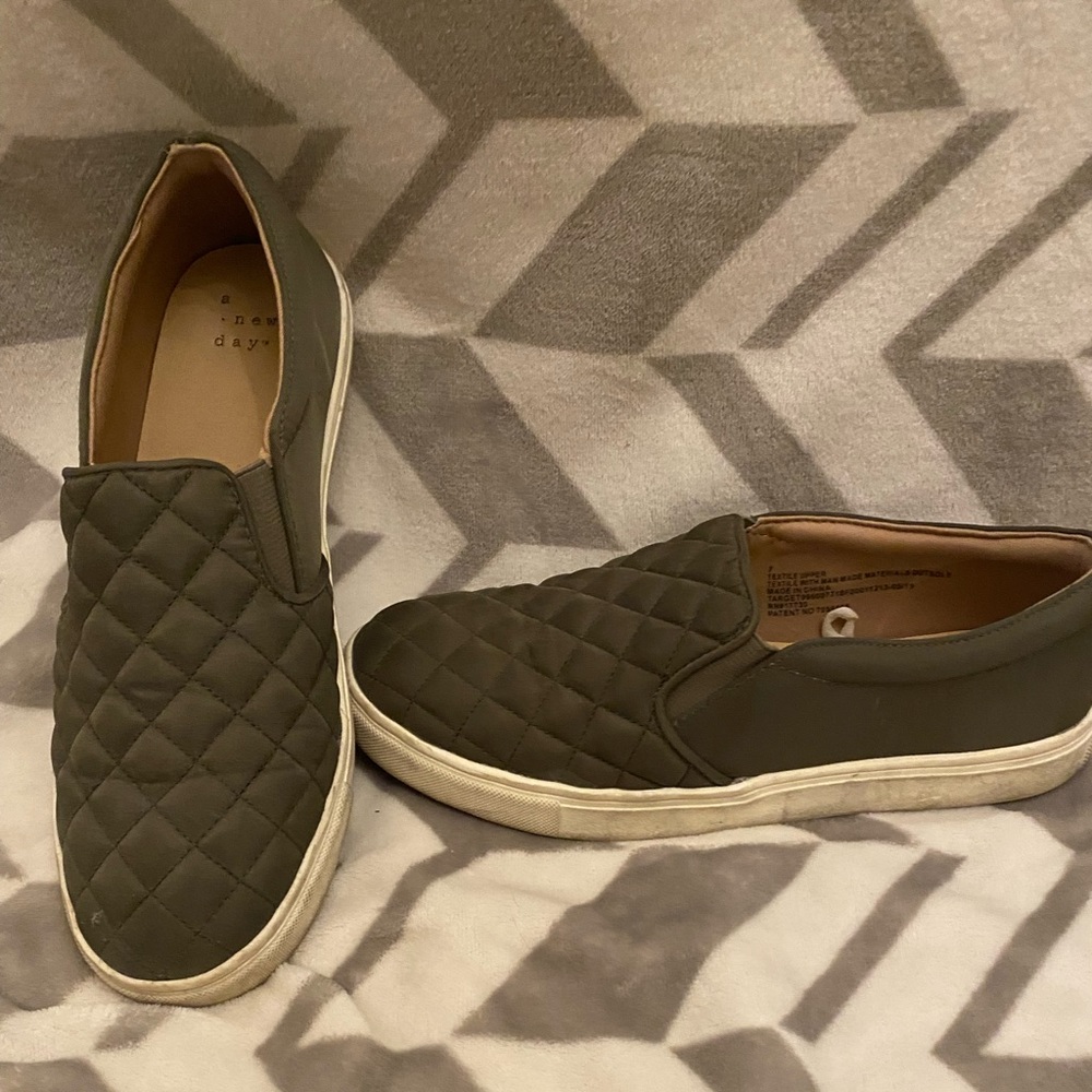 Women’s Shoes